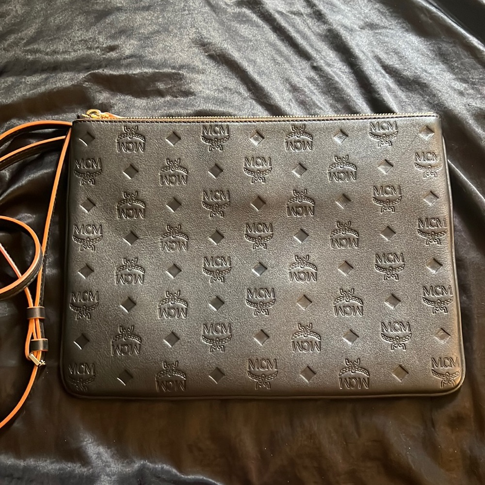 MCM BLACK POUCH CROSSBODY